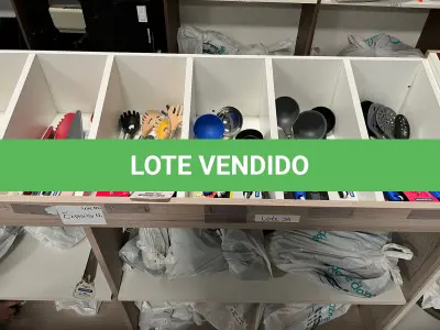 LOTE 034 - Utensílios de cozinha