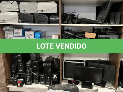LOTE 004 - Estabilizadores, monitores, CPU, teclados, mouse, entre outros
