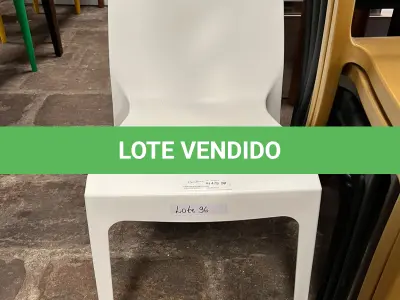 LOTE 096 - Cadeira