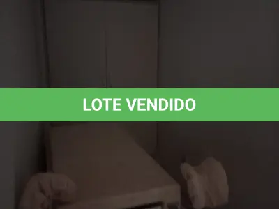 LOTE 008 - Móveis usados