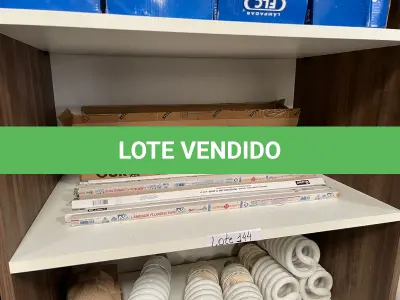 LOTE 011 - Luminárias e lâmpadas