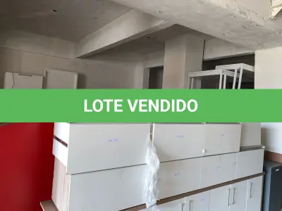 LOTE 199 - Móveis usados