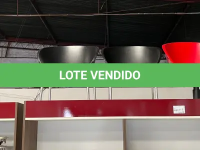 LOTE 177 - Cadeiras