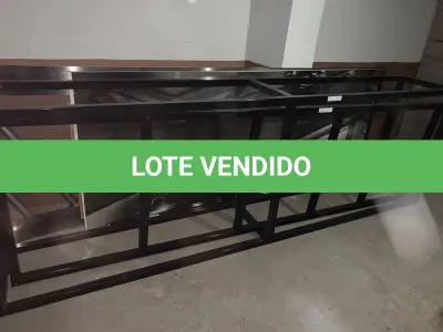 LOTE 191 - Expositores usados