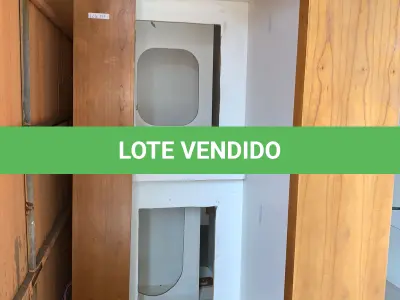LOTE 015 - Móveis usados
