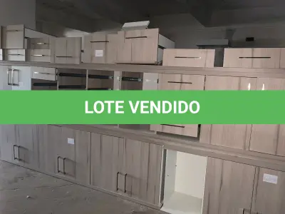 LOTE 198 - Móveis usados