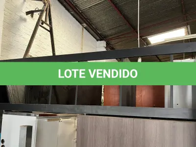 LOTE 173 - Gaiola para servidor