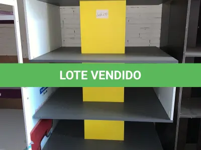LOTE 210 - Expositor