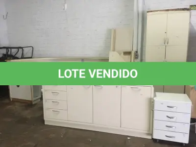 LOTE 008 - Móveis usados