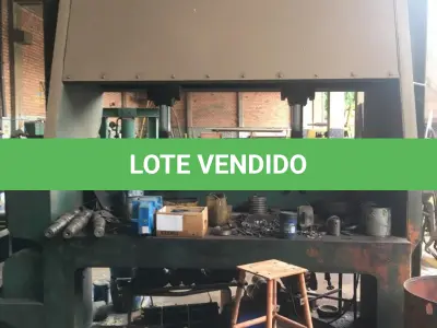 LOTE 054 - DOBRADEIRA DE CHAPAS
