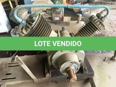 LOTE 053 - COMPRESSOR 30 PÉS