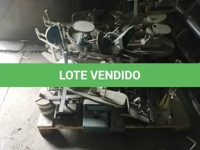LOTE 074 - BALANÇAS PARA LABORATÓRIO