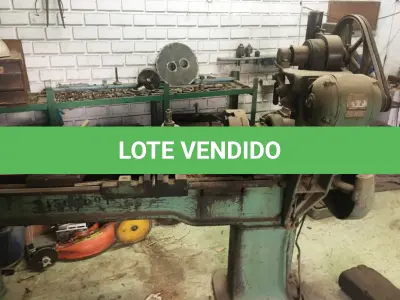 LOTE 039 - TORNO MECÂNICO (Ref.: STM 15)