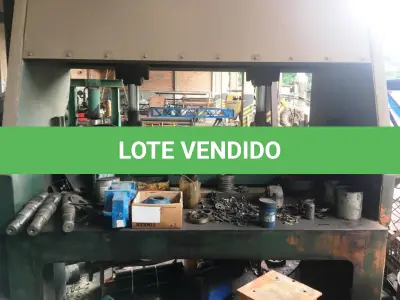 LOTE 054 - DOBRADEIRA DE CHAPAS