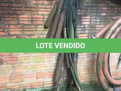 LOTE 076 - ALÇA DE ANCORAGEM P/CABOS( 06 PEÇAS ) E MANGOTES( DIVERSOS )