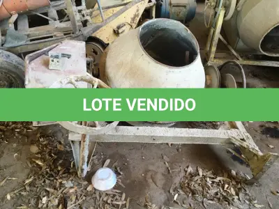 LOTE 031 - BETONEIRA ELÉTRICA 400 L