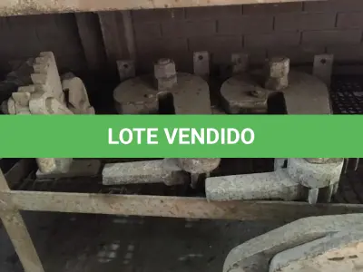 LOTE 077 - DOBRADEIRA MANUAL DE AÇO( 07 PEÇAS )