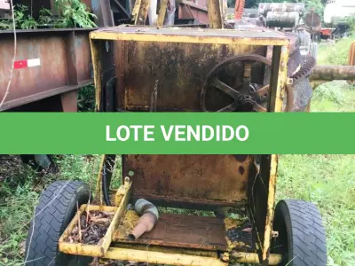 LOTE 034 - BETONEIRA ELÉTRICA 580 L AUTO CARREGAVEL (Ref.: SB 97)