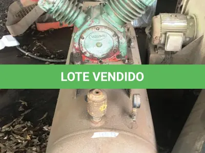 LOTE 052 - COMPRESSOR 30 PÉS