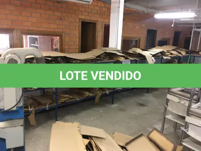 LOTE 129 - Prateleiras( 05 un )