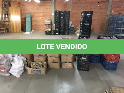 LOTE 165 - Sucata de formas