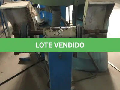 LOTE 076 - Máquina de esmeril