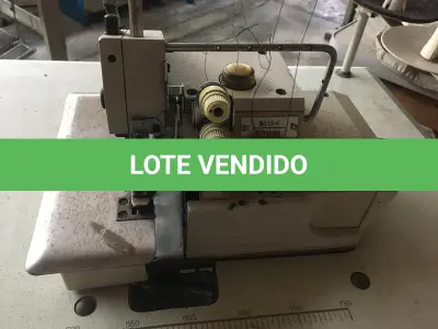 LOTE 123 - Máquina de costura