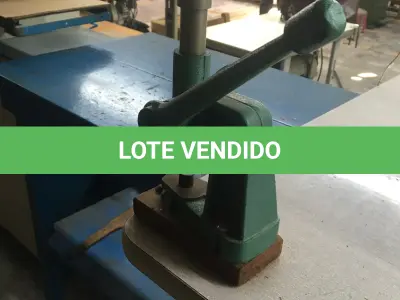 LOTE 112 - Máquina de prensar