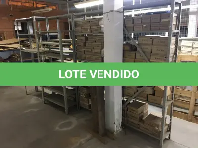 LOTE 134 - Prateleiras desmontável de aço( 22 un )