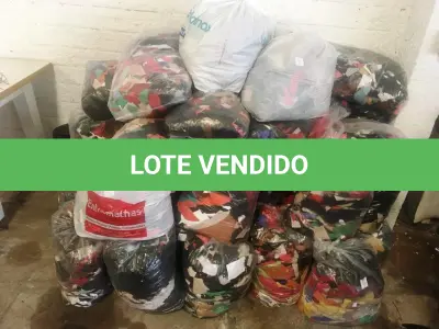 LOTE 051 - Botões, Rebites, Zipers, Fivelas e outros