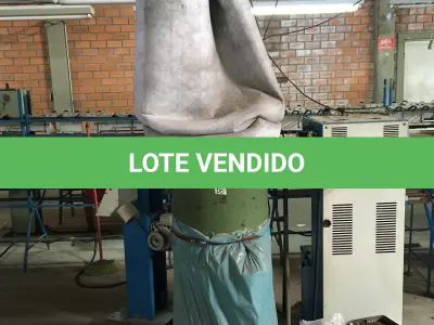 LOTE 074 - Máquina de coletar pó