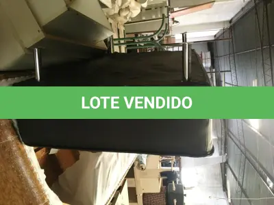 LOTE 045 - Pfuff provador em corino preto( 05 un )