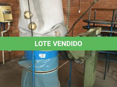 LOTE 075 - Máquina de coletar pó