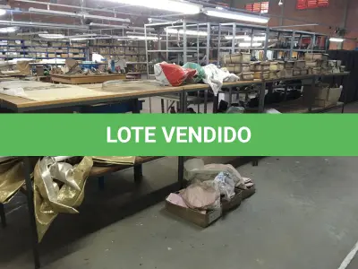 LOTE 129 - Prateleiras( 05 un )