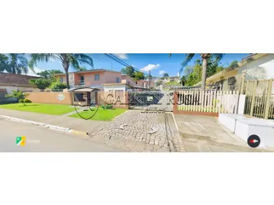 LOTE 001 - APARTAMENTO E BOX - APARTAMENTO Nº 12 DO EDIFÍCIO ARAÇÁ, DO RESIDENCIAL CARMEM MIRANDA, COM A ÁREA PRIVATIVA DE 48,95 M2, ÁREA DE USO COMUM DE 6,62M2 , COM ÁREA TOTAL DE 55,57M2, E O BOX Nº 20 , COM ÁREA PRIVATIVA DE 12,00M2.