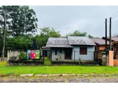 LOTE 004 - DIREITOS E AÇÕES DO IMÓVEL SITUADO NO BAIRRO LAGO AZUL EM ESTÂNCIA VELHA/RS COMPOSTO DO LOTE 01 DA QUADRA B DO LOTEAMENTO VALE DO SOL COM A ÁREA DE 287,50M2, COM UM PRÉDIO DE ALVENARIA DE 56,05M2 NA RUA CUIABÁ Nº 156.