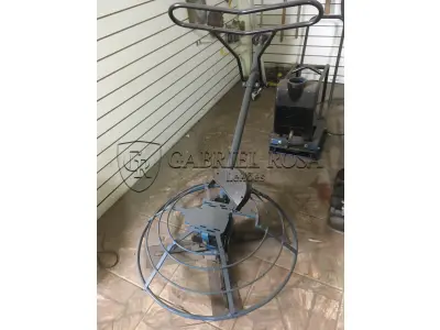 LOTE 003 - 01 ALISADORA DE PISO, ANO 2015, SEM MOTOR