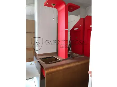 LOTE 197 - Móveis usados