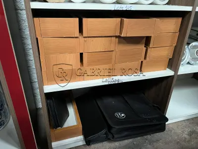 LOTE 146 - Expositor