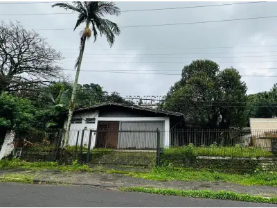 LOTE 007 - Uma casa de alvenaria, medindo 171,74 m² e o respectivo terreno, situado na Rua José João Martins, 540, Bairro Guarani, Novo Hamburgo/RS. Registrado sob matrícula 10.837