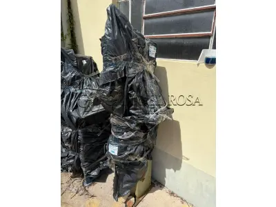 LOTE 085 - Máquina de prensar