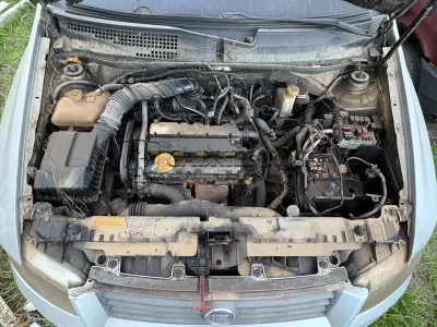 LOTE 002 - FIAT STILO 1.8 CONNECT 16V 122CV 5P GASOLINA 2003, COR PRATA, PLACA ILB-4623