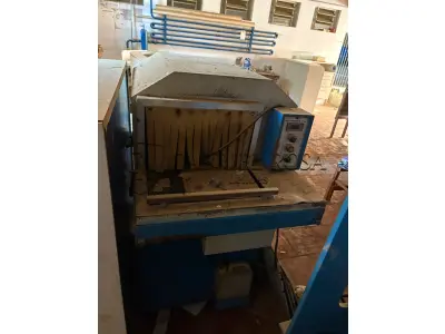 LOTE 107 - Estufa industrial