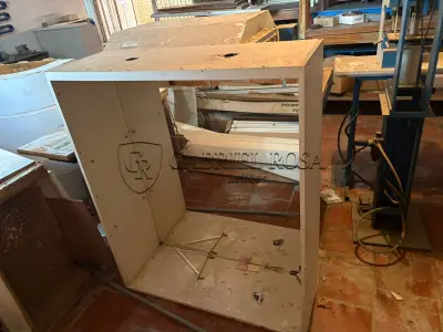 LOTE 162 - Estantes e balção( 05 un )