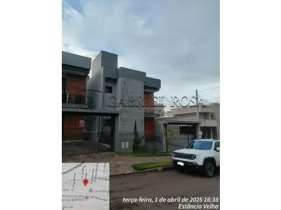 Lote 001 - prédio residencial de alvenaria, em dois pavimentos, sendo 49,06m² de pavimento térreo e 54,08m² de pavimento superior, com a área real pri