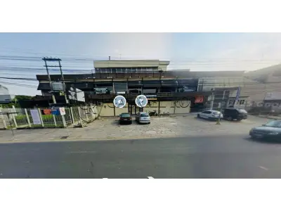 Lote 001 - o conjunto industrial com área de 4.558,56 m², e o respectivo terreno com área aproximada de 4.473,00 m², situado na avenida do forte, nº 1