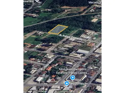 LOTE 001 - Terreno com área de 1.927,80 m², sem construções, situado na Rua Felipe Camarão, S/N, B.Centro - Estância Velha - RS. Registrado sob matrícula nº 24.651