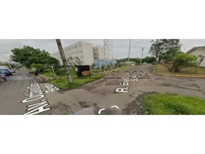 LOTE 001 - DIREITOS E AÇÕES do Apartamento nº 14, Bloco G, do Residencial Salgado Filho, localizado no andar térreo ou primeiro pavimento, com área real total de 56,702233 m², sendo 45,64 m² de área real privativa e 11,062233 m² de área real de uso comum, sendo 5,0985 m² de área coberta e 5,963733 m² de área descoberta. Constituído de sala de estar, cozinha/área de serviço, banheiro e 02 dormitórios. Situado na Rua Evaldo Luiz de Souza, nº 10, Bairro Canudos, Novo Hamburgo/RS. Registrado sob matrícula nº 128.678