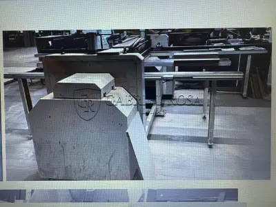 LOTE 002 - 01 Máquina seccionadora horizontal para cortar chapas grandes de MDF, MDP, Marca SCM TECMATIC, Modelo fit 45, cor branca, ano 2012