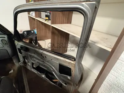 LOTE 002 - Ford Courier 1.6 L Gasolina, Ano/Modelo 2006/2007, Cor Prata, Placa INH5F51